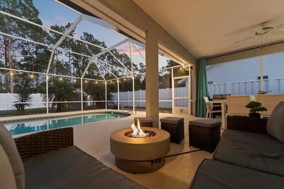 NEW Heated Pool Coffee Bar • Outdoor Oasis - Grill